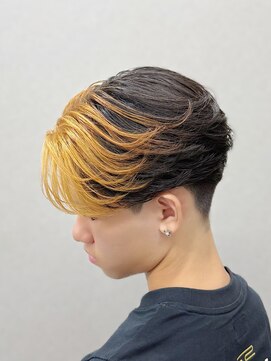 スラッシュ(SLASH) フェザーパーマ/ニュアンスパーマ/韓国/センターパート/姫路