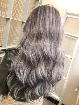 ユアーズヘア 新宿三丁目店(youres hair) ハイライト×グレー