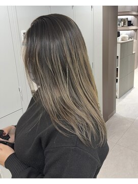 エレノア 静岡店(Eleanor) 【八重津】周りと被りたくない方に！透明感バレイヤージュ