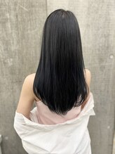 コトナ(kotona)&nbsp;暗髪トーンダウンカラーダークブルーカラーナチュラル黒染め就活