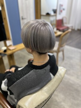 ステア ケース(stair case) シルバーヘアー！