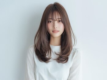 ニーフ 恵比寿(neaf)の写真/アルカリゼロのストレートパーマで、ダメージレスなうる艶ストレートに*手触りも柔らか…*