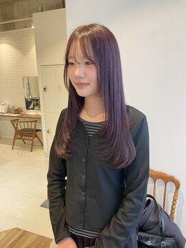 アモレット(amoretto) 顔周りレイヤー ピンクラベンダー 20代 髪質改善
