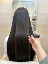 シダ(sida)&nbsp;梅雨　髪質改善　縮毛矯正