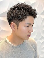 銀座マツナガ 神田店 夏カラー爽やかビジネスアップバング清潔感スタイル