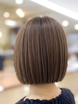 ビーワンヘアー 藤井寺 土師ノ里(B1hair) 20代30代/ぱっつんボブ/切りっぱなし