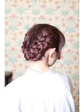 ザップ(ZAP) 編み込みアレンジ　　（WA）