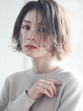 エムクランメイクス 原宿 表参道(m.clan MAKE'S) 大人かわいい ショートパーマ 大人ガーリー ネイビージュ 黒髪