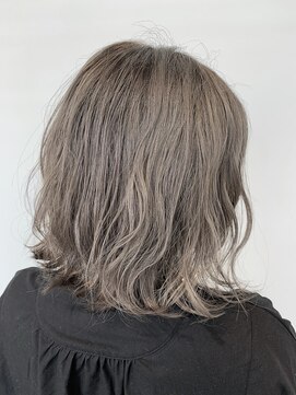 ハレニ 袋井旭町店(HALE Ni) グレージュ