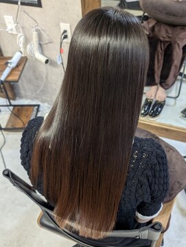 スリー(THREE) 髪質改善トリートメント  縮毛矯正　髪質改善ストレート　酸性