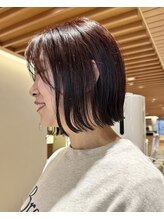 オアシスアヴェダ(OASIS AVEDA) 梅田美容室／外ハネボブ／