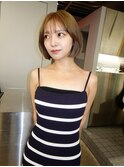 ナチュラルベージュハイトーンボブ