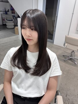 シアー(siar) フェイスレイヤー　ロングレイヤー　顔まわり　韓国　髪質改善