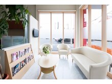 お客様がお待ちいただけるスペース