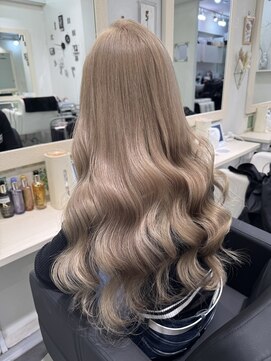 ラピス 池袋(Lapis) 『LAPIS池袋』ホワイトベージュ