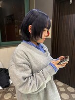 ジルバイジゼル(JILL by GiseL)&nbsp;透明感ネイビー×ボブレイヤー 艶感小顔カット