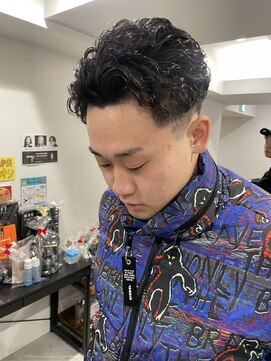 キャパ セントラル 天神 大名店(CAPA central) メンズパーマ 極道パーマ 髪質改善 20代