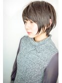 【morio鶴瀬】大人かわいい前下がり斜めバング小顔ショート