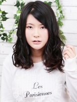 エマージュ 渋谷(Emerge)&nbsp;エレガントカジュアル☆可愛らしさにクールのウェーブミディ