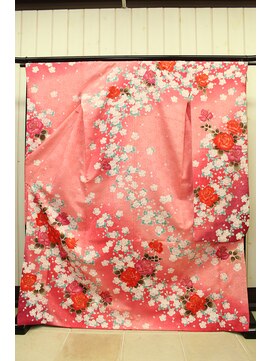 ルナクレセント (Luna crescent) 振袖B-10 ¥14500~(着付料込み) * 成人式プラン ¥20000~