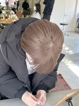 スー 渋谷(suu) ☆ハイトーンブリーチミルクティーカラーホワイトベージュカラー