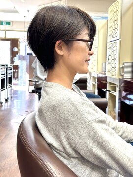 ヘアモード カクテル 耳掛けスッキリミセスショート【JUN】