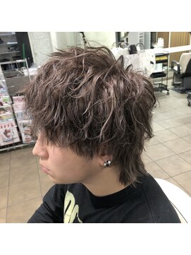 ユニ 江坂(Uni.) ツイストスパイラルパーマ　メンズマッシュウルフ