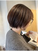 ショートボブ