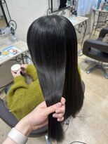 グラマラス GLAMOROUS 【渡辺まとい】ツヤ髪ロング