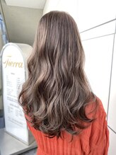 この冬にピッタリ！【グレージュ】大人気寒色系カラー☆赤みを消した透明感カラー＊透け暗髪に☆