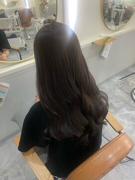 ケイリー(KAYLEE) 【イルミナカラー】オリーブグレージュ