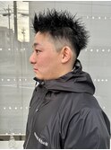 ツイストパーマアップバング短髪ツーブロック刈り上げ(清水)