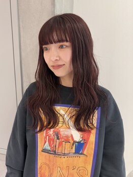 ヨーク(YOKE)の写真/学生のための特別プランが充実◎学生の心を掴む、トレンド発信サロンです！理想の髪型を手に入れよう！