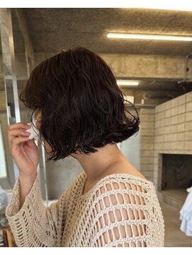 ライトリーク(LIGHT LEAK) パーマボブ