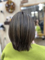 スムース(Smooth)&nbsp;白髪ぼかしハイライト×ミルクティーカラー