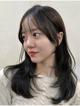 ベル 銀座並木通り店(Belle) 小顔バングのレイヤーカット