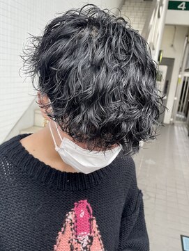 エリマ 調布(elima) ツイストスパイラル/韓国マッシュ/サイドパート/波巻きパーマ