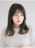 三軒茶屋_ミディアム_ナチュラル_黒髪_ストレート_コテ巻き_小顔