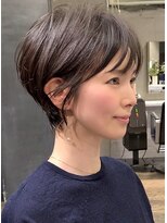 ロビー 表参道(ROBBY)&nbsp;大人ショート/ひし形シルエット/前髪あり/レイヤー/30代・40代