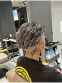 シルバーメッシュ×メンズパーマ [柏/メンズサロン]