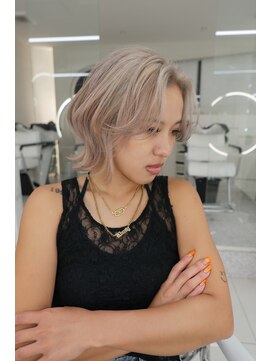 ガガ 心斎橋(GAGA) 韓国/ハイトーンカラー/ワンホンヘア/レイヤーカット/髪質改善