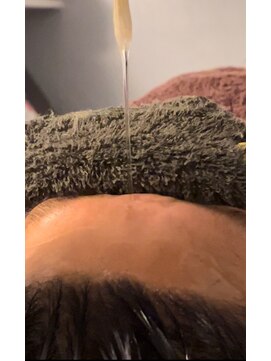 アンディヴァイド(UNDIVIDE) ヘッドスパ&シロダーラ