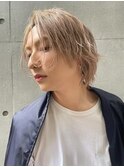 メンズ　センターパート×ミルクティーベージュ