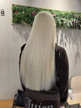 フリーラ 表参道(freera) ケアブリーチカラー抜きっぱなしブロンドカラーホワイトベージュ