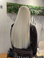 フリーラ 表参道(freera) ケアブリーチカラー抜きっぱなしブロンドカラーホワイトベージュ