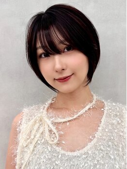 茗荷谷で人気の白髪ぼかしショート 脱白髪染めにも対応