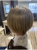 ダブルカラーdeミルキーベージュ/ショートボブ
