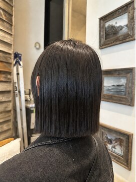 ルチア ヘア ステラ 京都店(Lucia hair stella) 切りっぱなしボブ/ショート/学割U24/京都/河原町