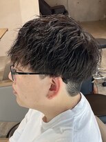 ブルニール 中崎町(BLEUNIR) ツイストスパイラル ツーブロック 無造作 マッシュ