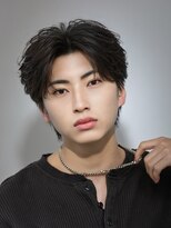 オーシャントーキョー 原宿(OCEAN TOKYO)&nbsp;韓国風センターパートカルマヘアーフェザーパーマ曲がる縮毛矯正